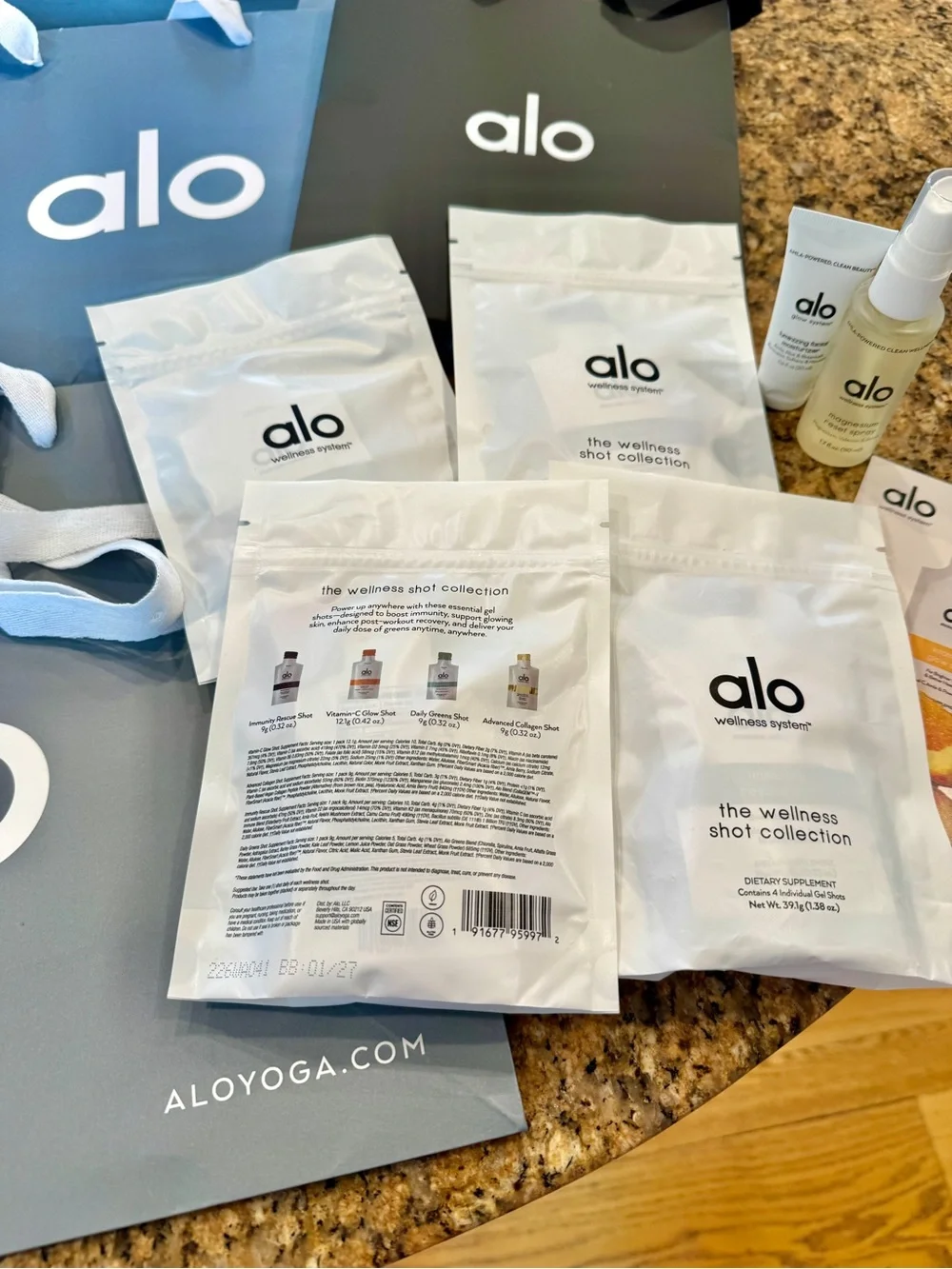 ALO Yoga all authentic